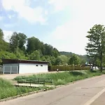 شقة Am Naturbad